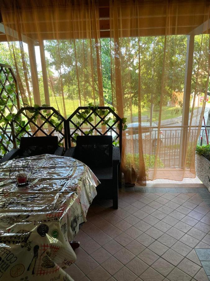 Apartamento Garda Felice Desenzano del Garda Exterior foto